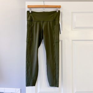 NWT Athleta Ultimate Stash Tight MP